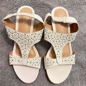 Shibever White Cutout Rhinestone Sandals Women’s Size 7 | Summer Dressy Wedge